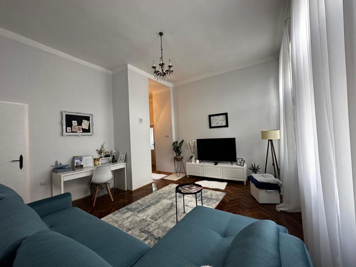 Pure Of Joy City Centre Apartment Subotica Exterior foto